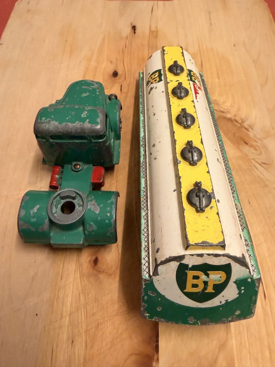 Tekno Modellautos: Tekno BP Tanklastwagen – Defekt aus Wabern von Housi78 6