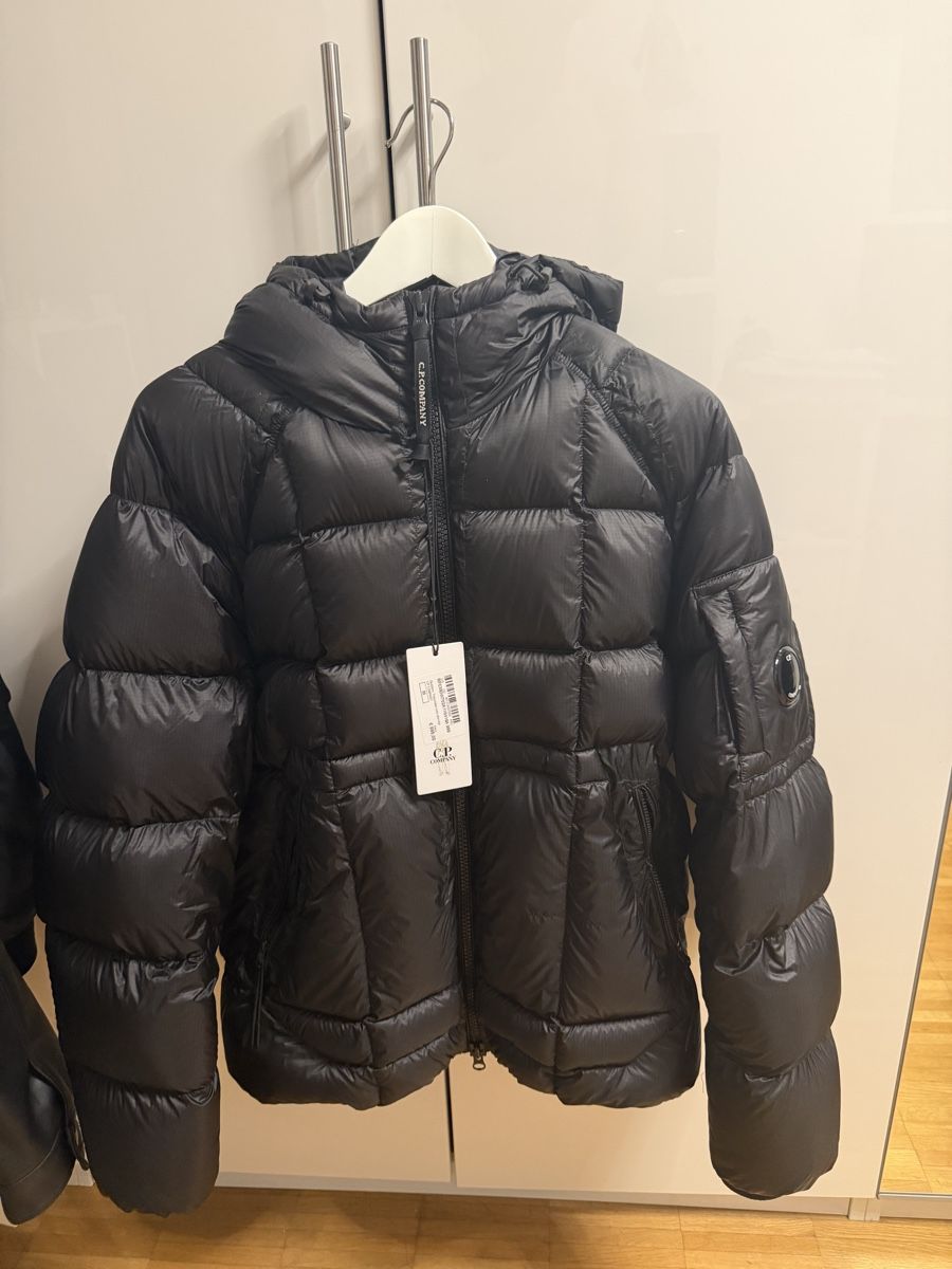 CP Company Giacche: C.P. Company D.D. SHELL Down Jacket schwarz – Nuovo (secondo la descrizione) da Niederrohrdorf venduto da elmere
