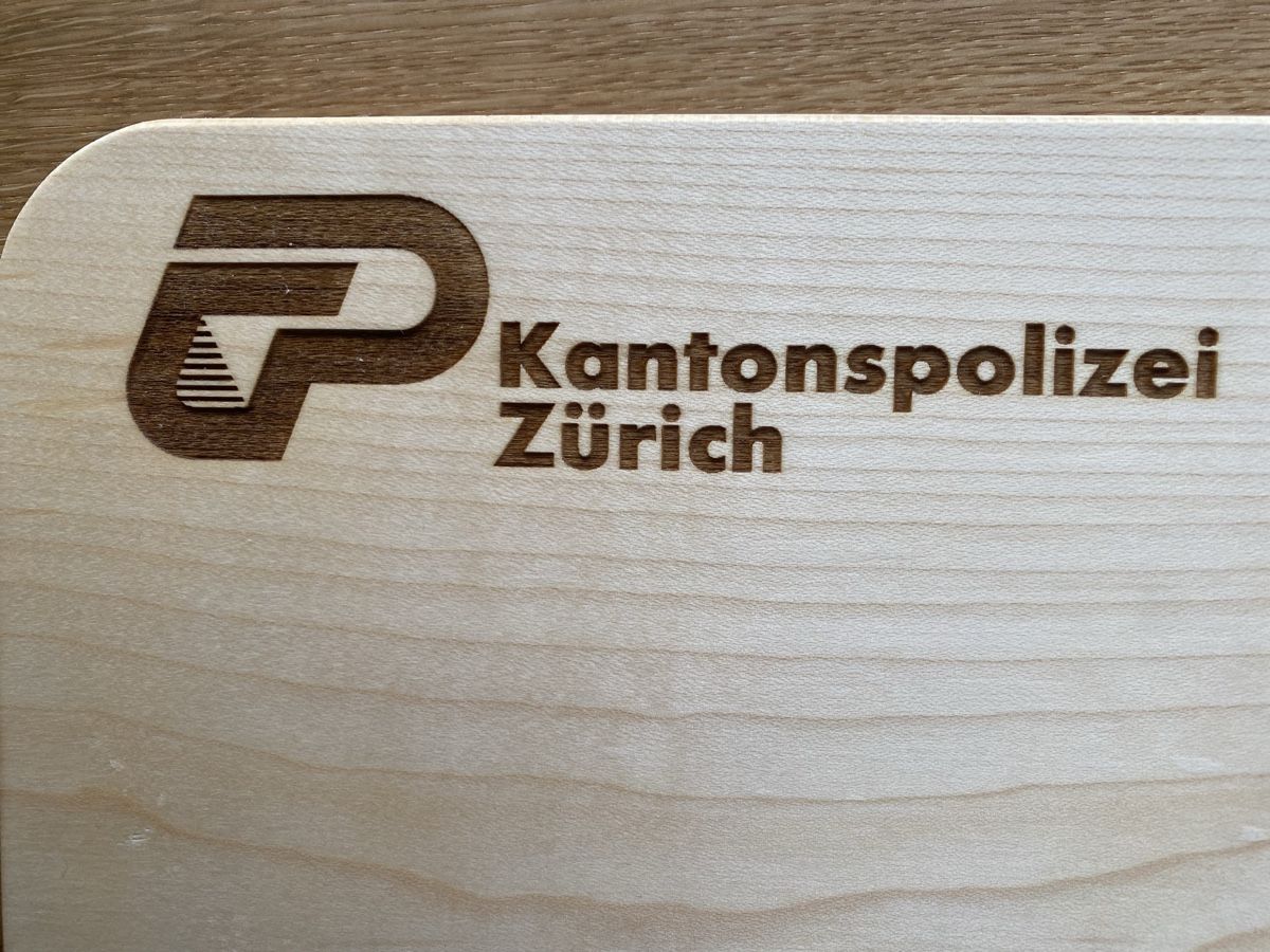 Cucine complete: Schneidebrett Kapo Zürich – Nuovo e nell'imballaggio originale da Zell ZH venduto da MegaCatch 2