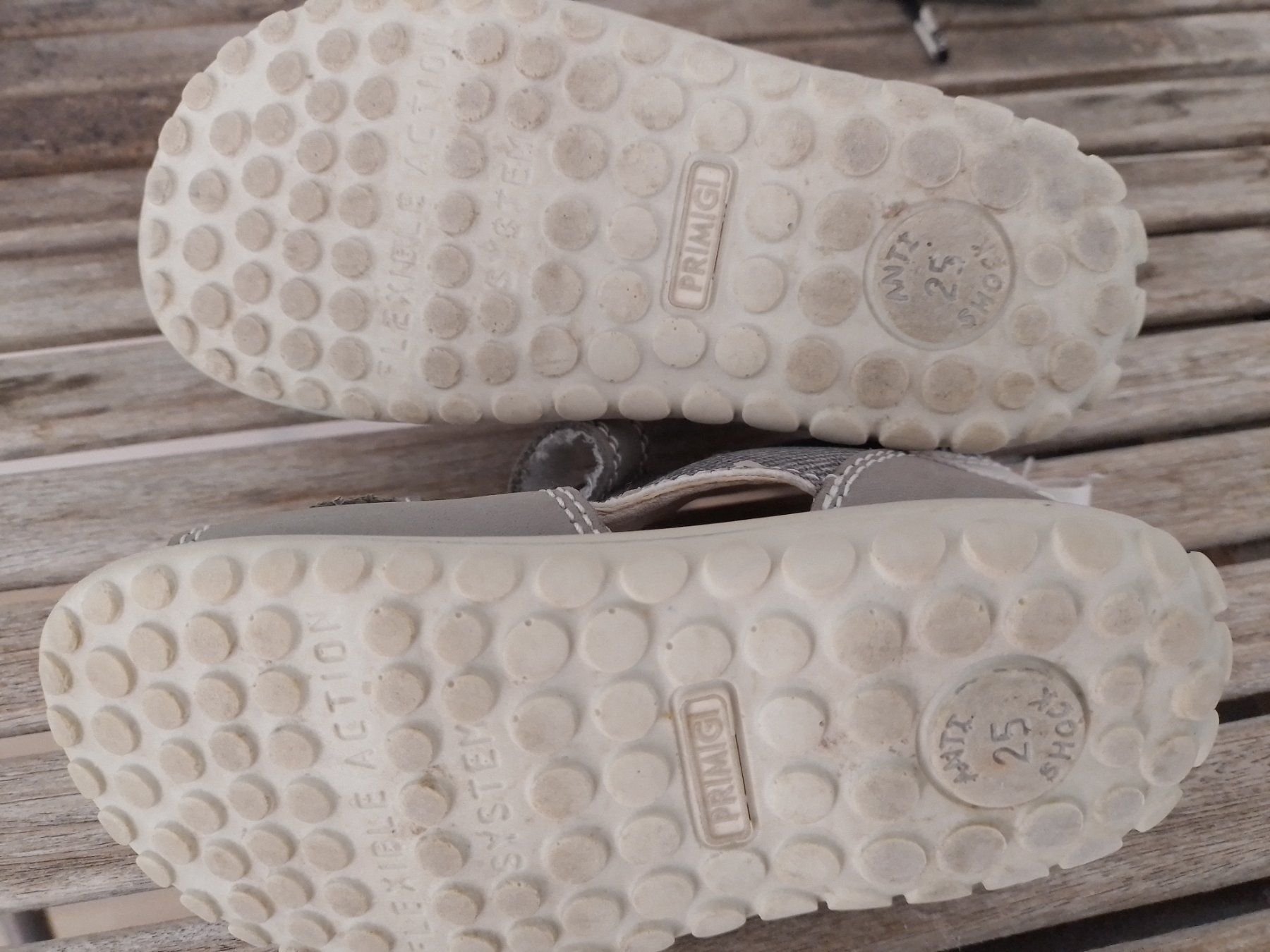 Primigi Scarpe per ragazzi: Sandalen  Primigi gr. 25 – Usato da Flums venduto da Inna77 3