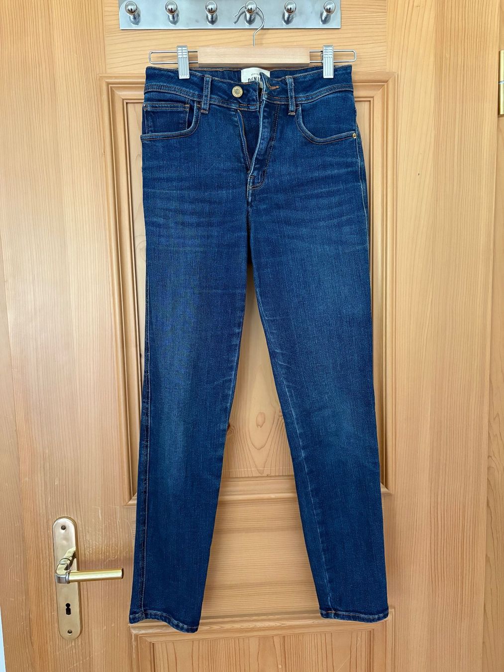 Sezane Jeans: Sezane, Le Slim jeans, Gr 25 – Gebraucht aus Davos Dorf von ari_lj79 4