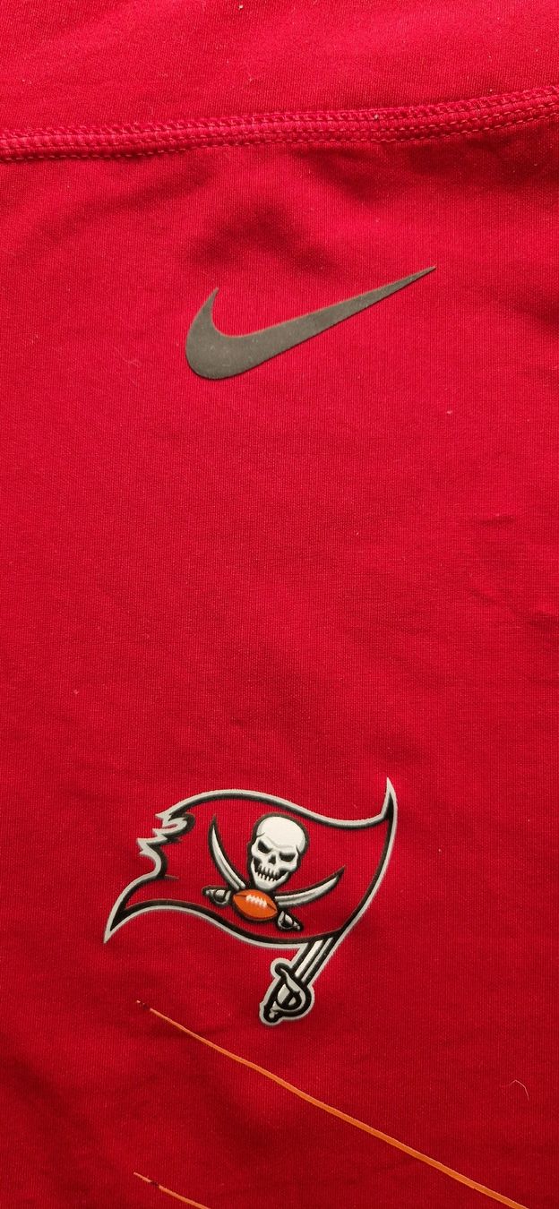 Nike Leggings: Tampa Bay Buccaneers Leggings – Gebraucht aus Zürich von tabicola12 2