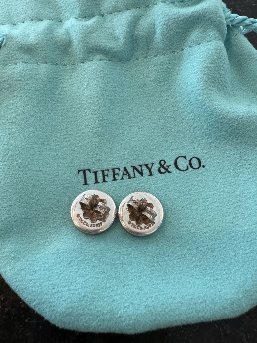 Tiffany & Co. Orecchini pendenti & Orecchini a lobo: Tiffany & Co. Ohrringe 🩶 – Nuovo (secondo la descrizione) da Zürich venduto da jasmine 1