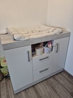 Wickeltisch Kommode Weiss mit Auflage, guter Zustand.