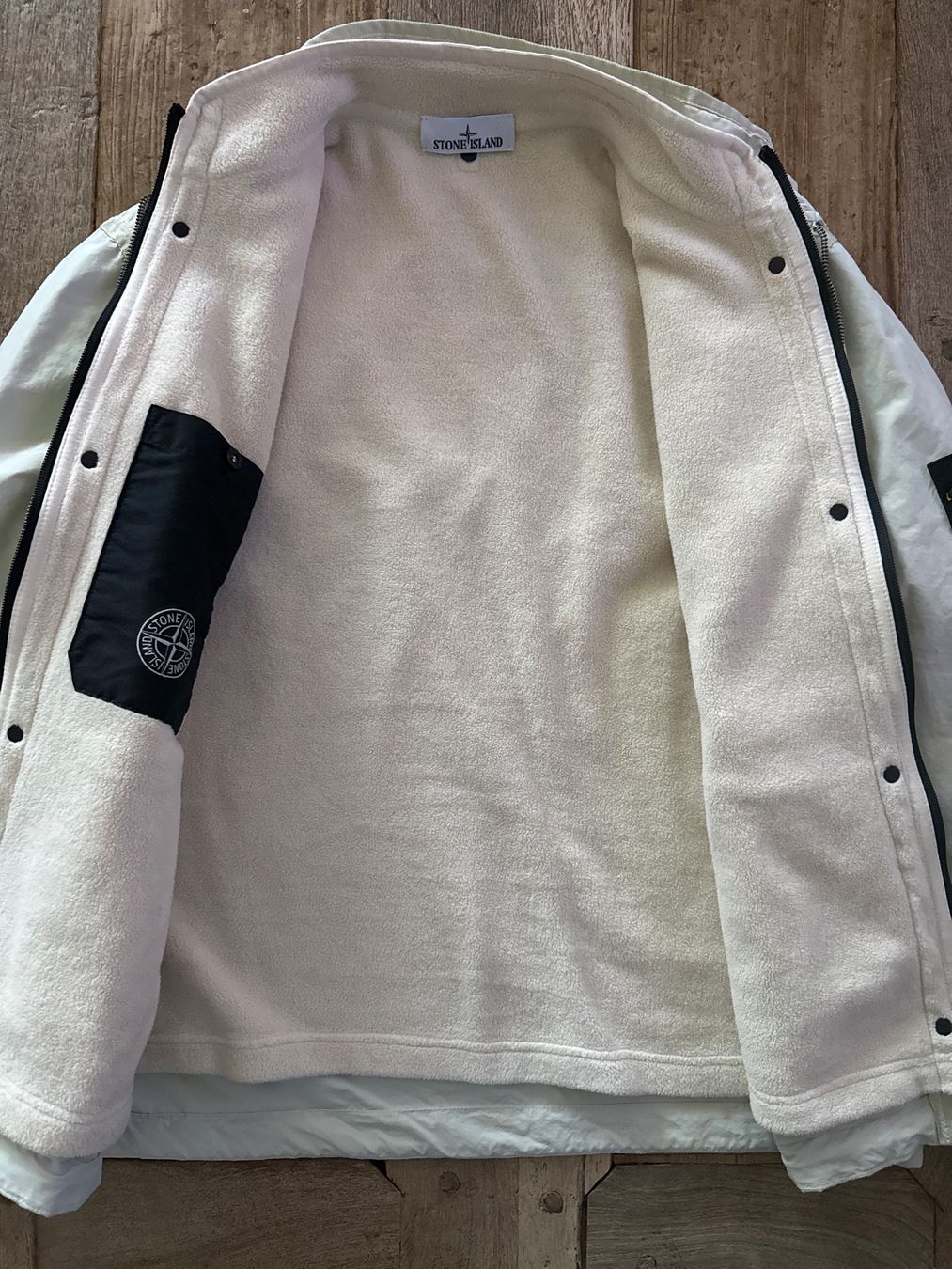 Stone Island Giacche: Stone Island Jacke – Nuovo (secondo la descrizione) da Bülach venduto da Suters0403 2