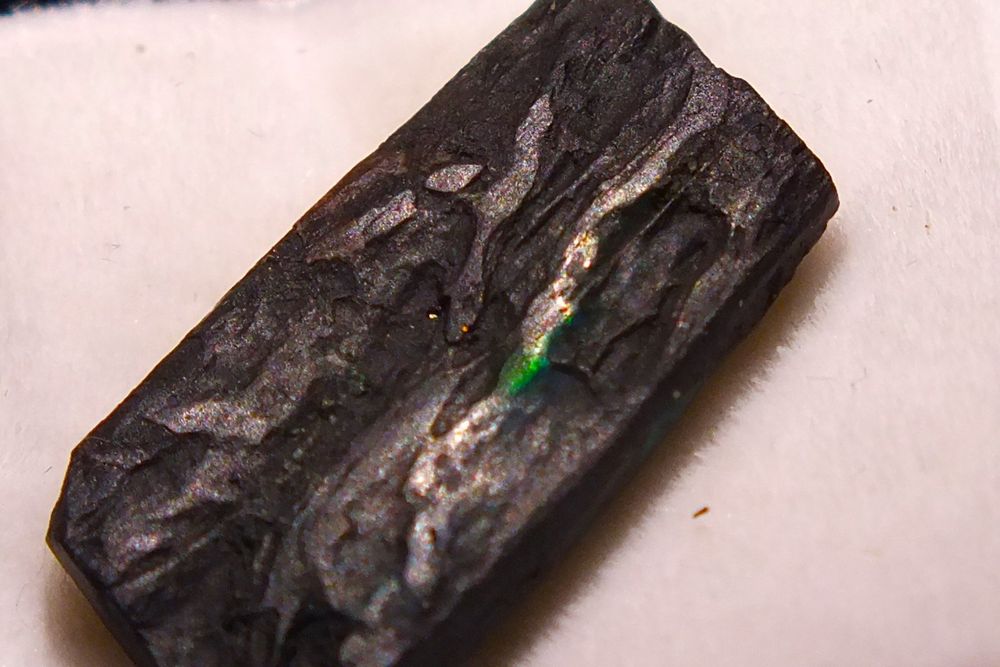Prenithe Avec Rutile 14,02 Carats - Pierre Gemme Splendide - Neuve Sans Emballage