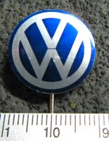 VW VOLKSWAGEN LOGO VINTAGE ANSTECKNADEL OLDTIMER