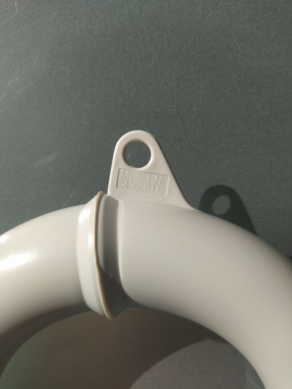 Miele Installations sanitaires: Miele Schlauchbogen – Neuf (Voir description) à Weiningen ZH par Vitanyi 1