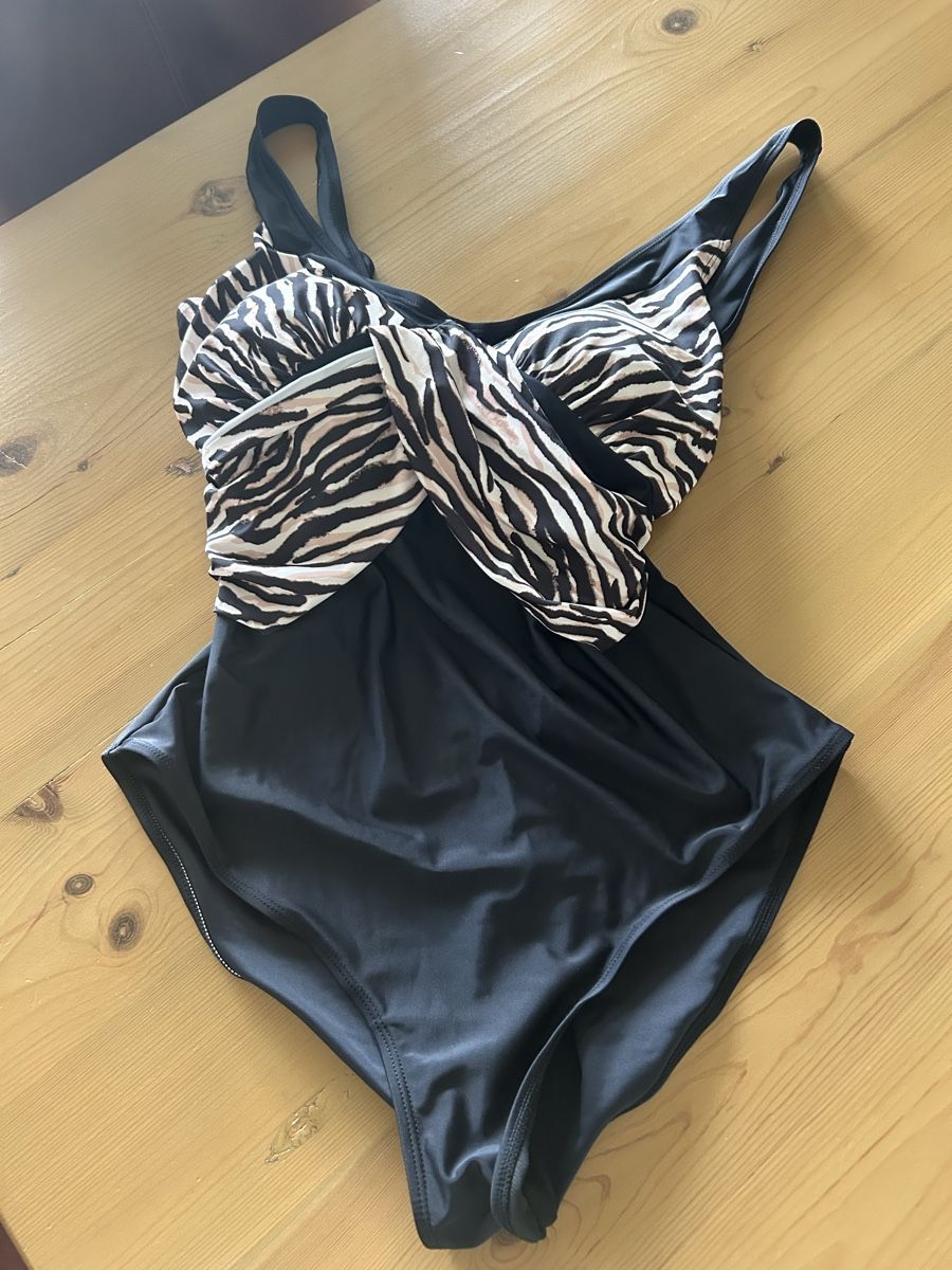 Costumi da bagno & Bikini: Badekleid – Usato da Richterswil venduto da solisoli5