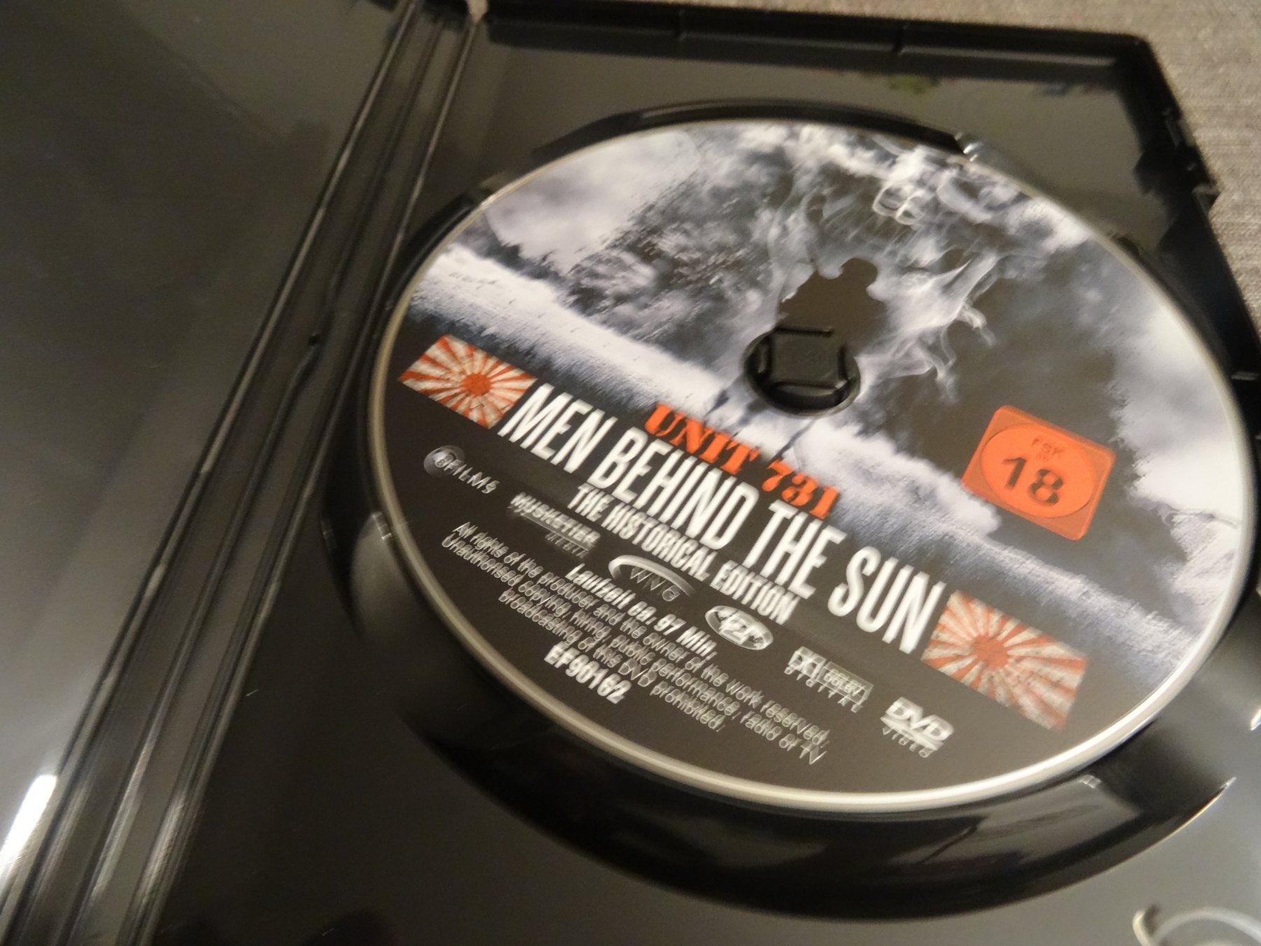 Tutti i DVDs: DVD Unit 731 Men Behind the Sun Historical Edition – Usato da Olten venduto da Disc-Ausverkauf 1