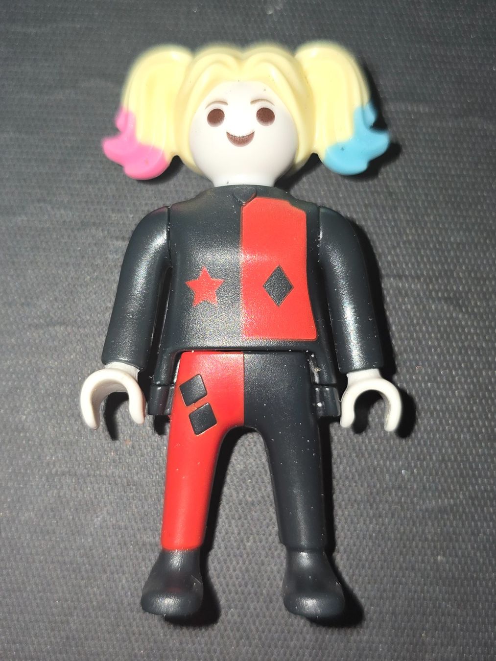 Playmobil Giocattoli: Ü EI. Playmobil DC Comics  Harley Quinn! – Nuovo (secondo la descrizione) da Untersiggenthal venduto da Ninja88