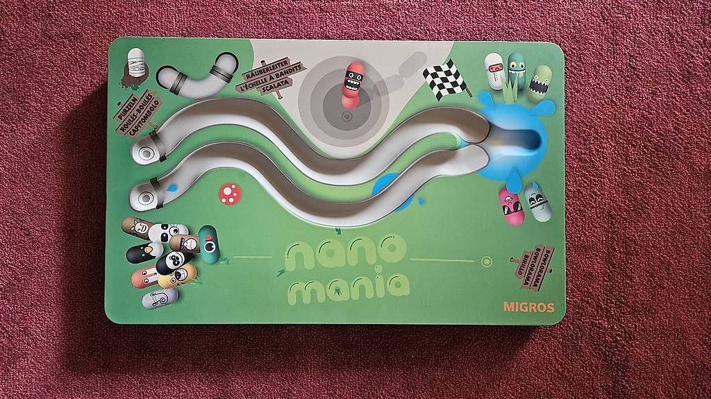 Migros Giochi: Collection Nano Mania figurines Migros complète! – Nuovo (secondo la descrizione) da Cheseaux-Lausanne venduto da fregate44