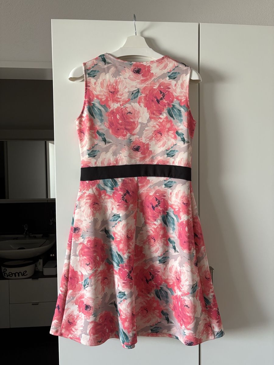 Anna Field Vestiti: Kleid von Anna Field – Nuovo (secondo la descrizione) da Bülach venduto da kittygismo 4