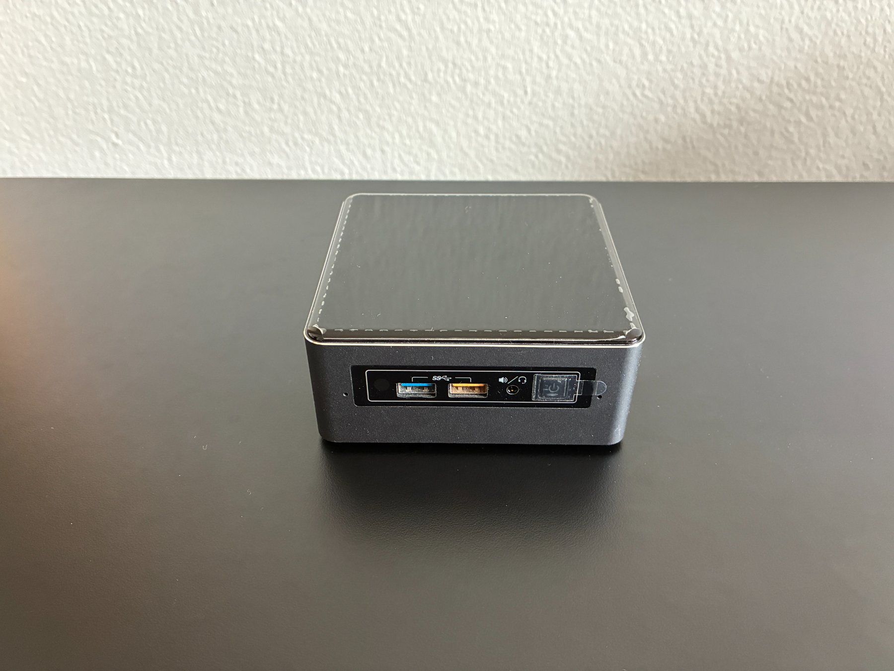 Multimediaplayer & Streamer: Intel NUC mit Roon Optimized Core Kit (ROCK) – Gebraucht aus Zürich von lukpaw
