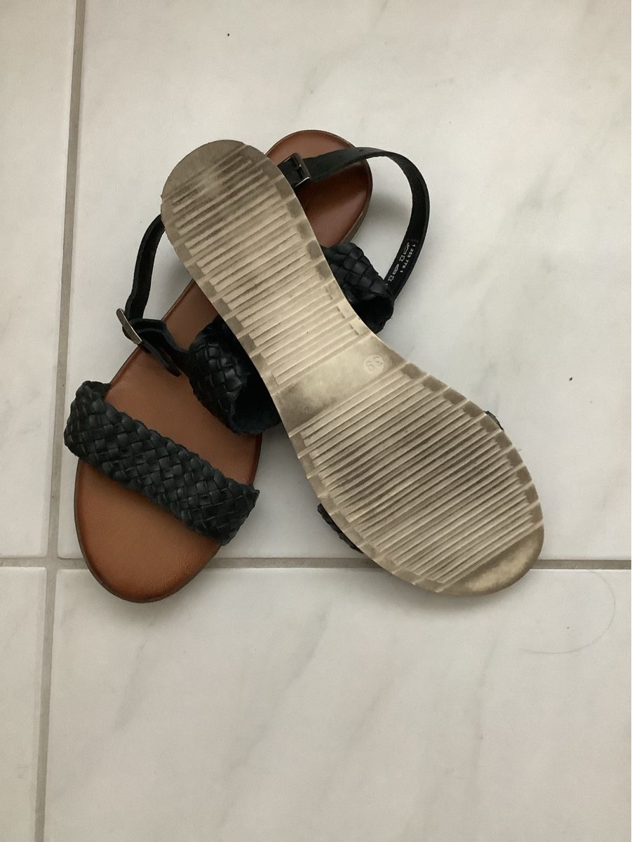 Damenschuhe: Coole Sommerschuhe 2 Paar – Gebraucht aus Kriens von luna032 3