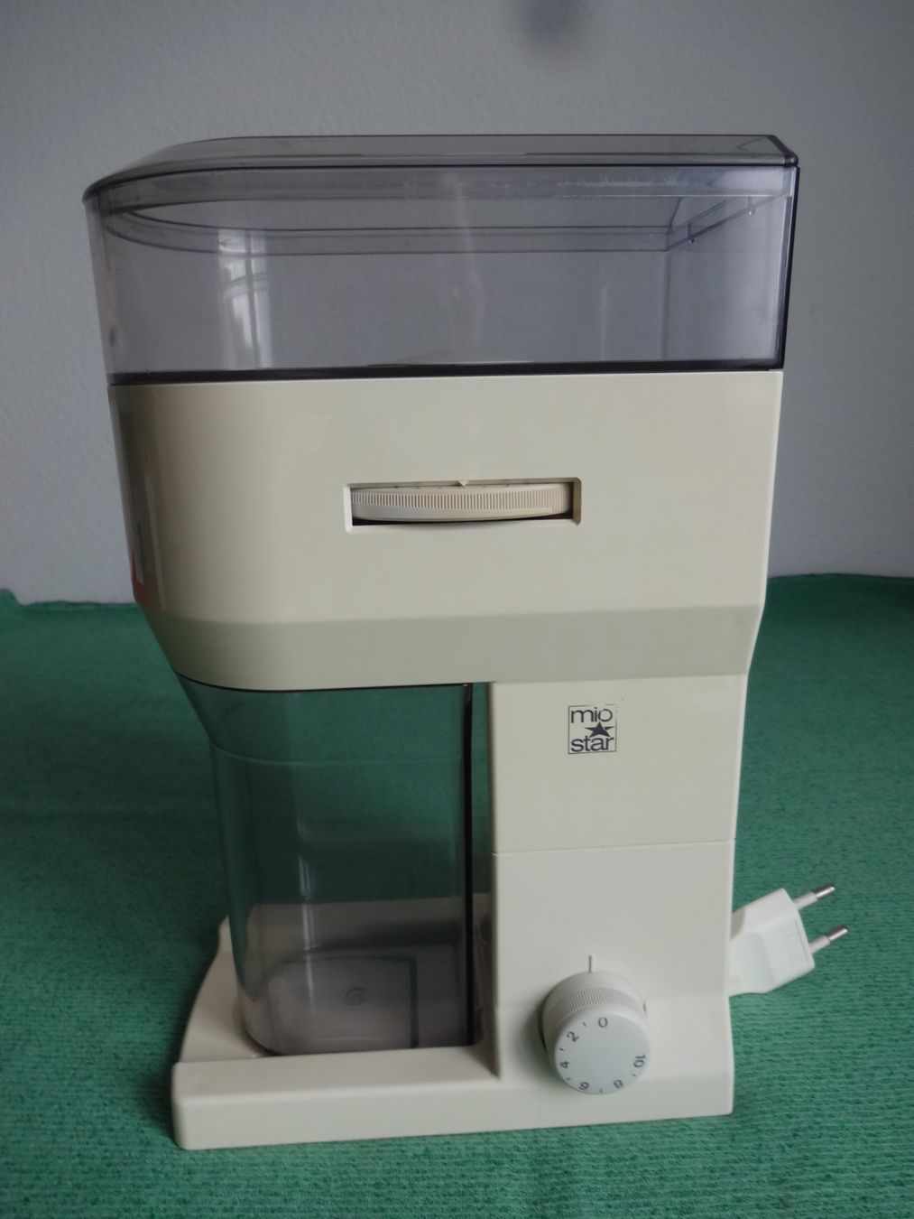 Mio Star Küchengeräte: ELETRISCHE KAFFEEMÜHLE - MIOSTAR Typ EL 50 – Gebraucht aus Frauenfeld von Jahy