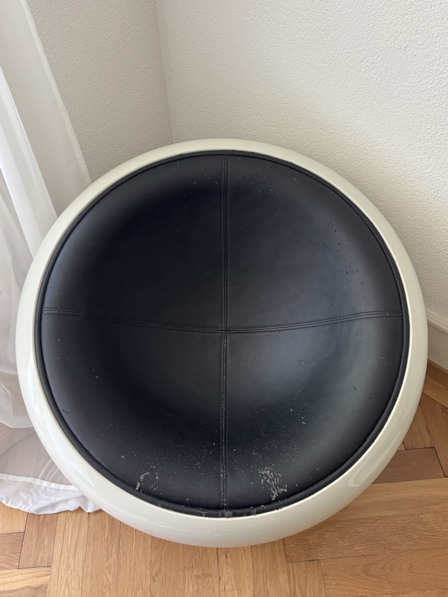 Poltrone: Egg Pod Chair Style Eero Aarnio Schwarz/Weiss – Usato da Bern venduto da mikemikelehmann 2