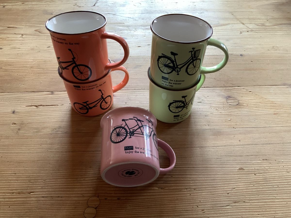 Tazze: Trinkbecher mit Fahrradmotiven – Usato da Nesslau venduto da Giga257