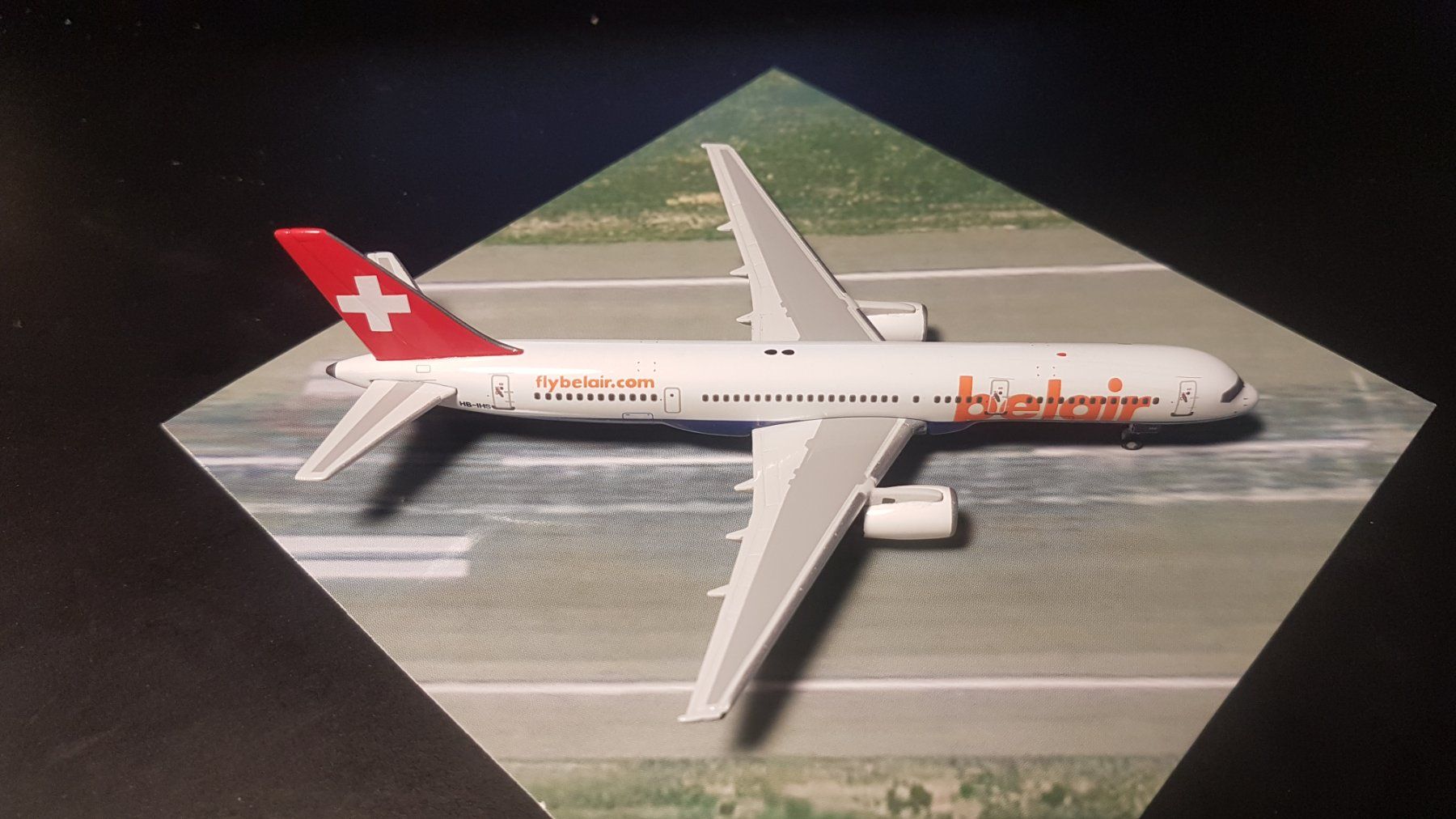 Boeing Kit di modellismo & Modellini statici: B757-200 - BELAIR – Nuovo e nell'imballaggio originale da Morges venduto da iljamuromez 1