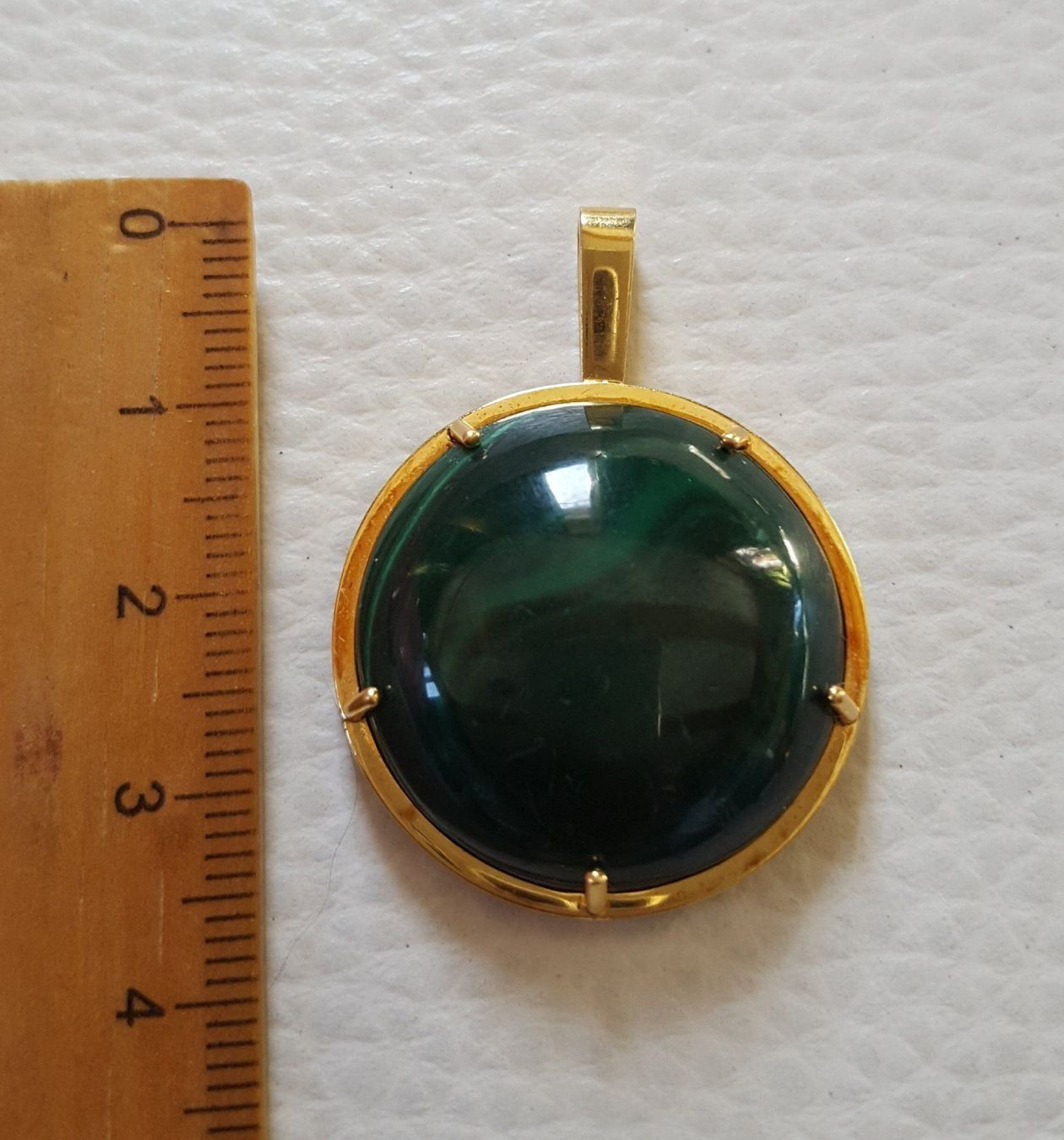 Ciondoli: Massiv 750 Gold Anhänger Mit Malachit – Usato da Wald ZH venduto da Dasilver 1
