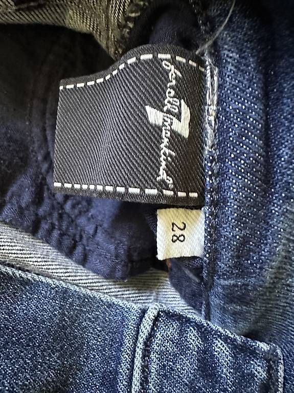 Mankind Jeans: Jeans seven – Nuovo (secondo la descrizione) da Pully venduto da tarra26 2