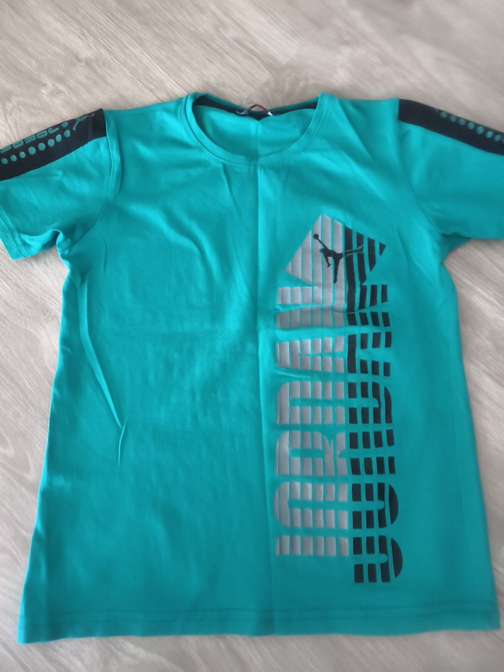 Camicie, T-shirt & Polo: Kinder Kleider Paket 122-128 – Usato da Tagelswangen venduto da son_z88g 2