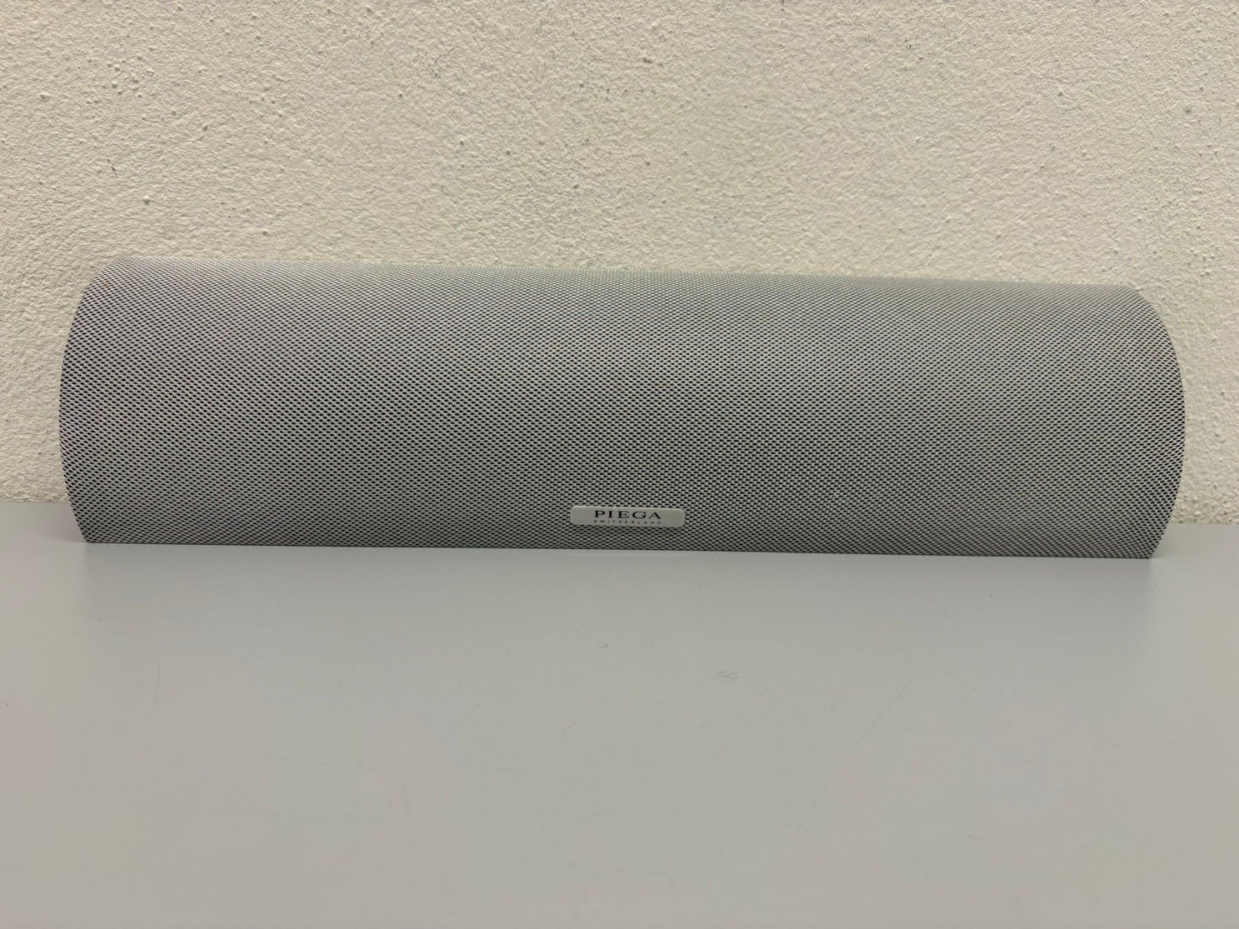 Piega Casse acustiche: Centerabdeckung silber TMicro AMT – Nuovo (secondo la descrizione) da Hochdorf venduto da av-electronics