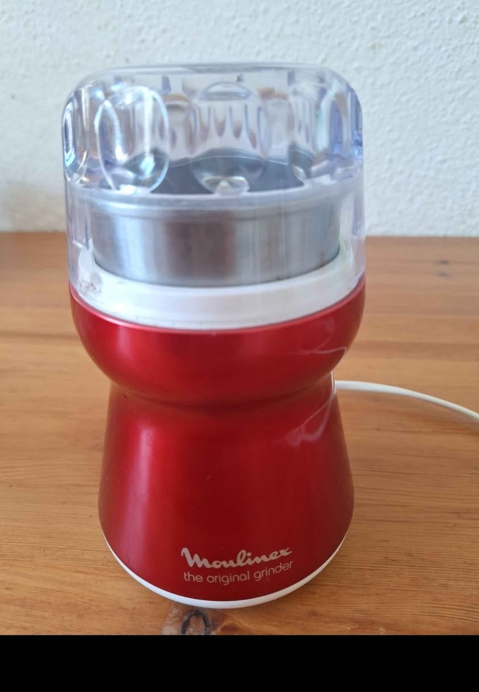 Moulinex Elettrodomestici da cucina: Moulinex Grinder Red Electric Coffee Grinder Used – Usato da Zürich venduto da pan_cq85
