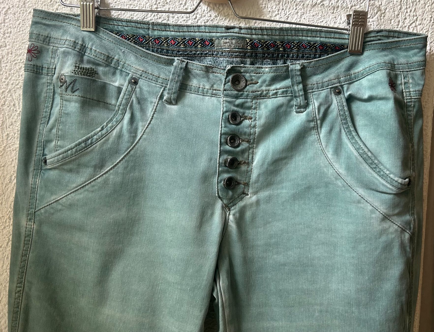 Nile Pantalons: NILE Hose – D'occasion à STUDEN BE par SMIROS 1