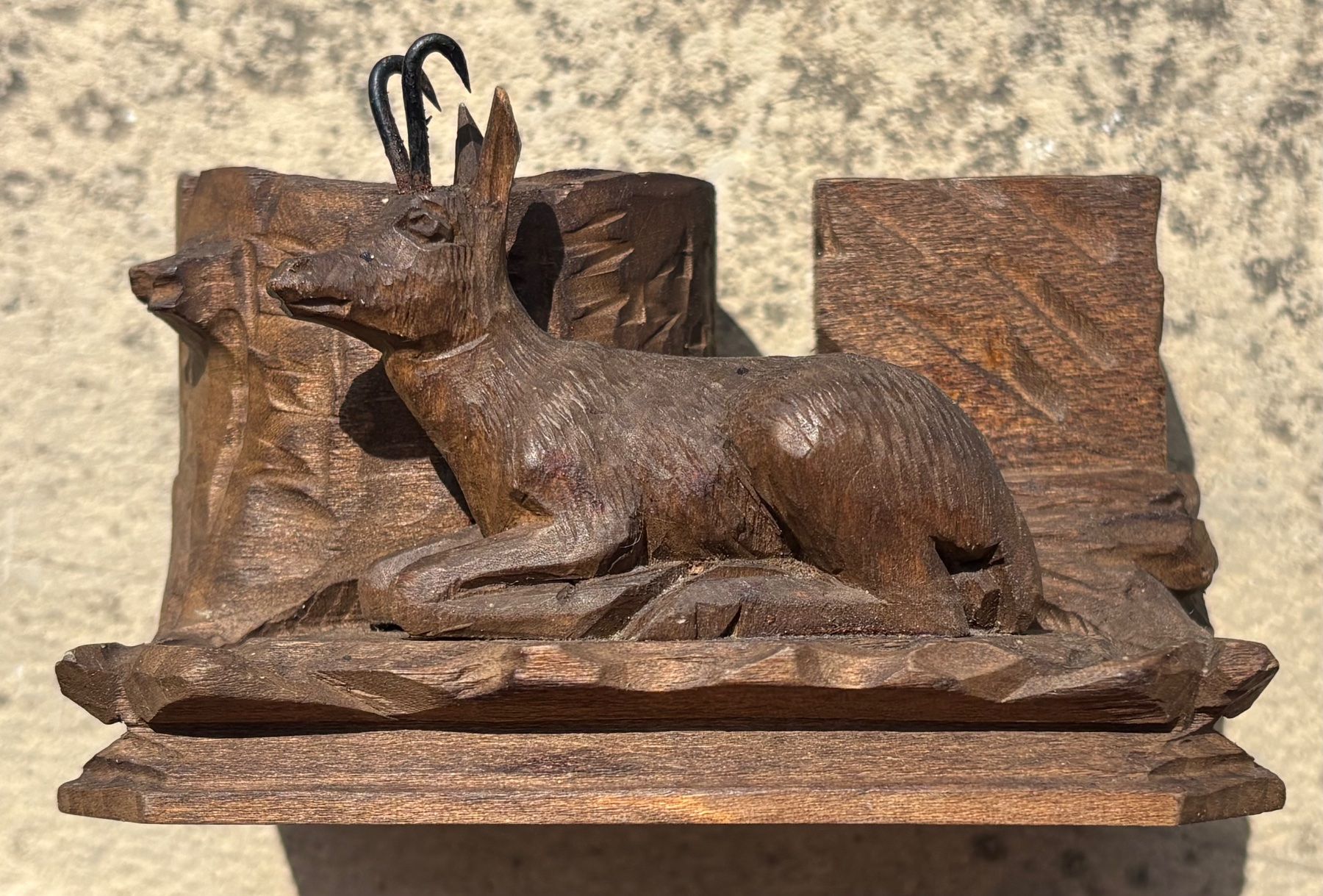 Figurines: Bois sculpté chamois, ancien style Rustique – D'occasion à Neuchâtel par gefdeneuch 7