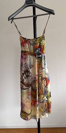 Luftiges Designer-Seidenkleid, Gr. 36
