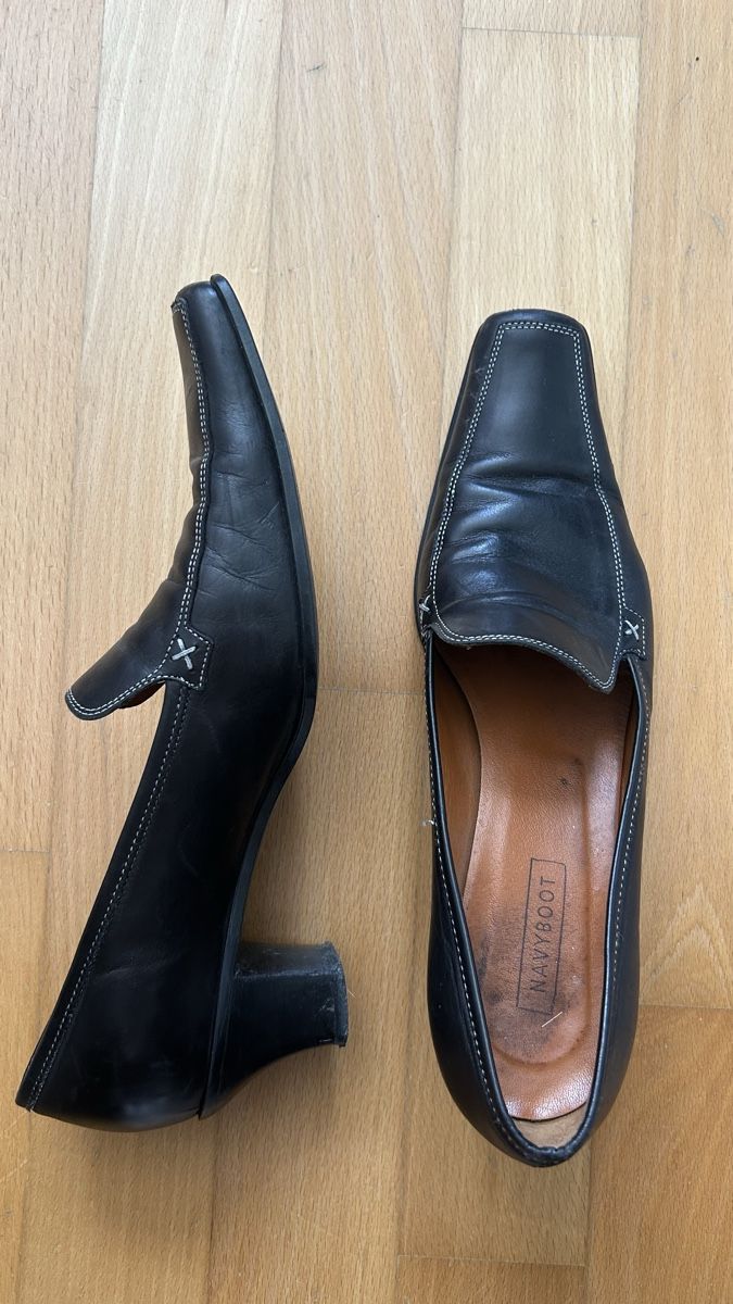 Scarpe da donna: Elegante Lederschuhe Schwarz – Usato da Aesch BL venduto da noe_xz5r 1