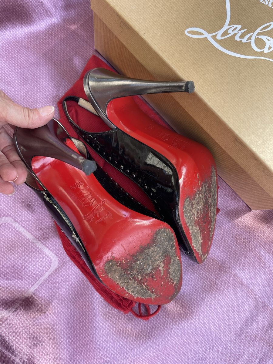 Christian Louboutin Scarpe da donna: Louboutin Sling Pumps Gr.39,5 Silber/Schwarz – Usato da Rüschlikon venduto da leo_mwz2 4