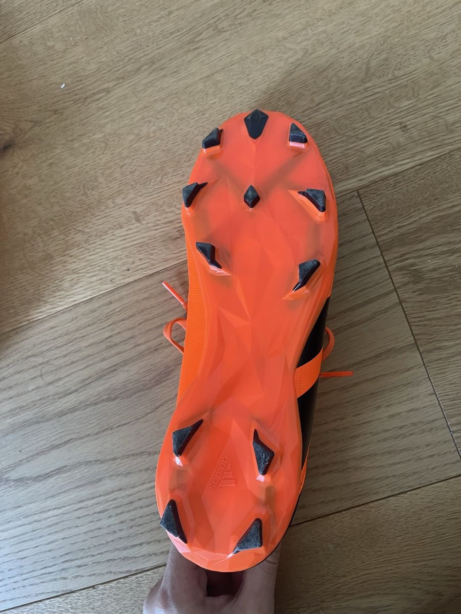 Adidas Herrenschuhe: Fussballschuhe Adidas Predator – Gebraucht aus Paspels von Giango33 2