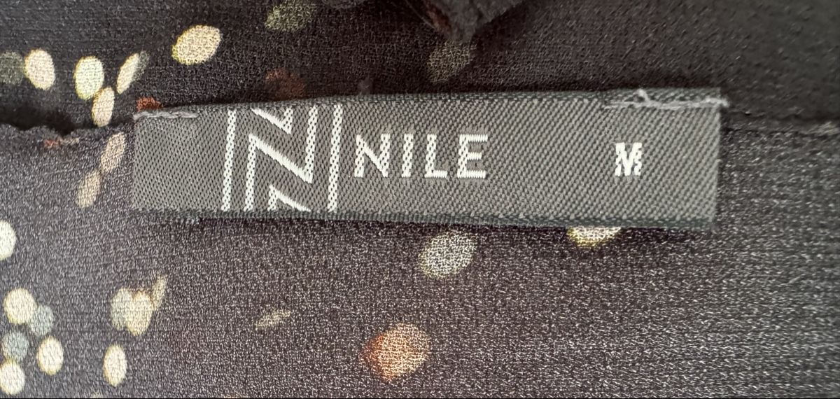 Nile Blusen: Nile Bluse / schwarz mit versch. Punkten Gr. M – Neu (gemäss Beschreibung) aus Morschach von jeanhenrifabre 6