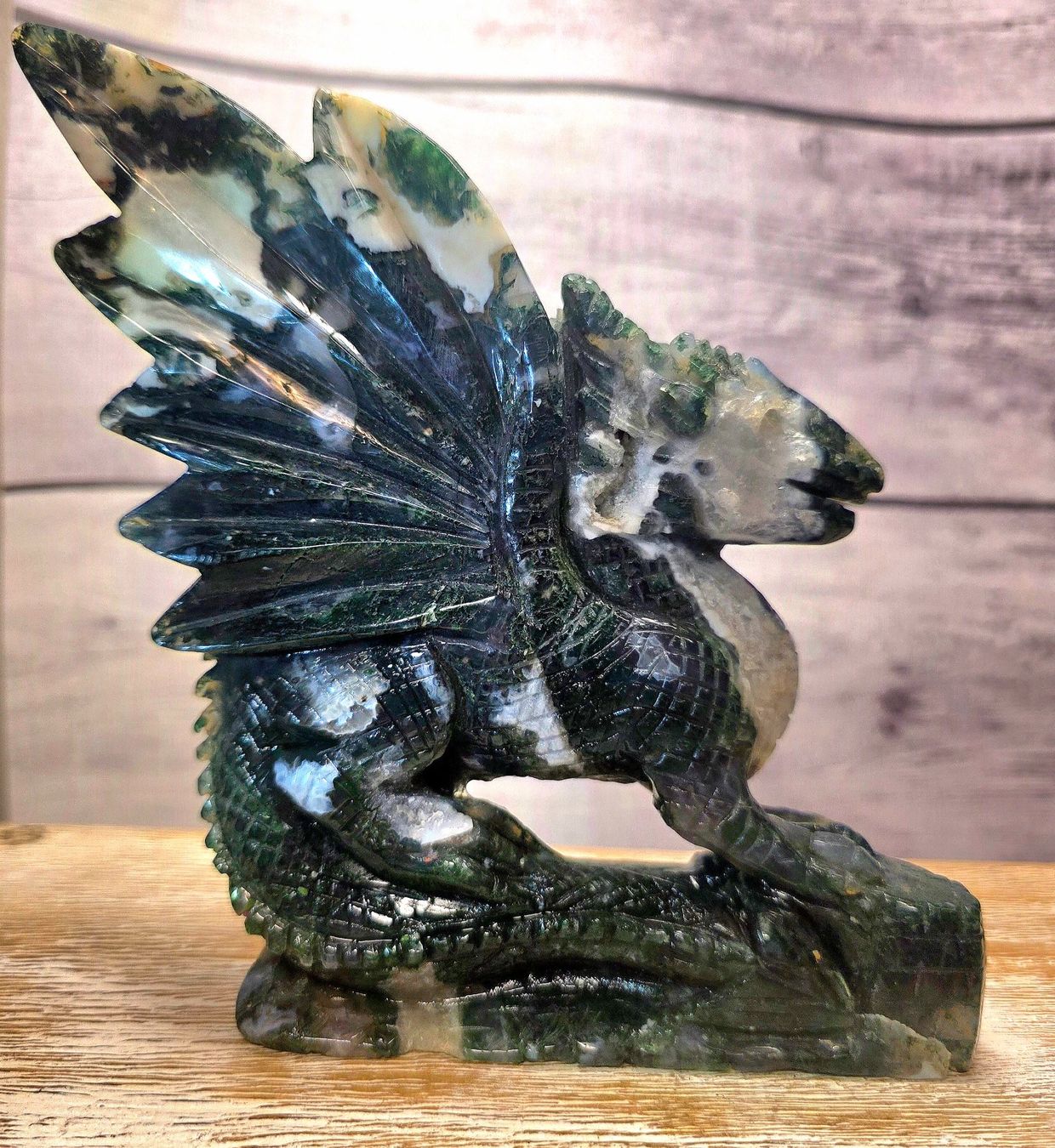 Minerali & Pietre curative: Majestätischer Moosachat Drache 970g – Nuovo e nell'imballaggio originale da Matzingen venduto da Shay_Crystalz