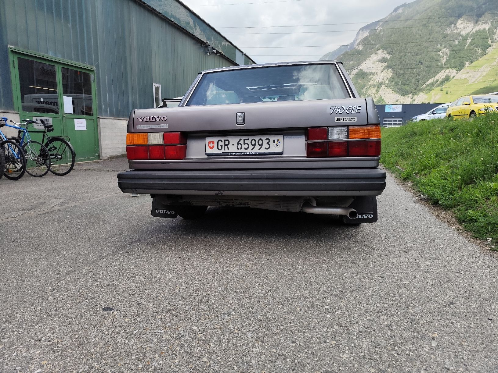Volvo Automobili: Volvo 740 GLE – Usato da Zürich venduto da inf_995m 3