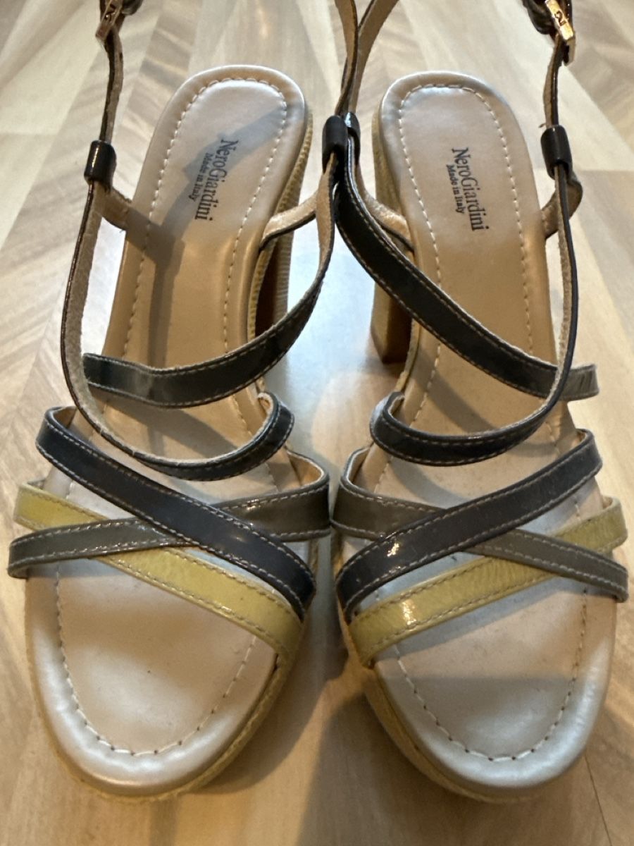 Damenschuhe: Sandale – Gebraucht aus Bülach von Mimpf 3