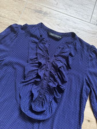 ZARA crop Bluse blau weiss Punkte stretch Rüschen M Volants