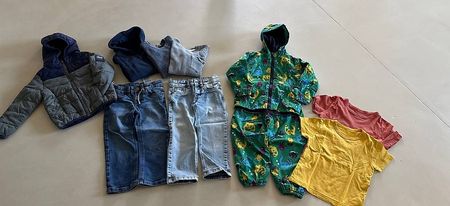 Kleiderpaket für Junge 98/104