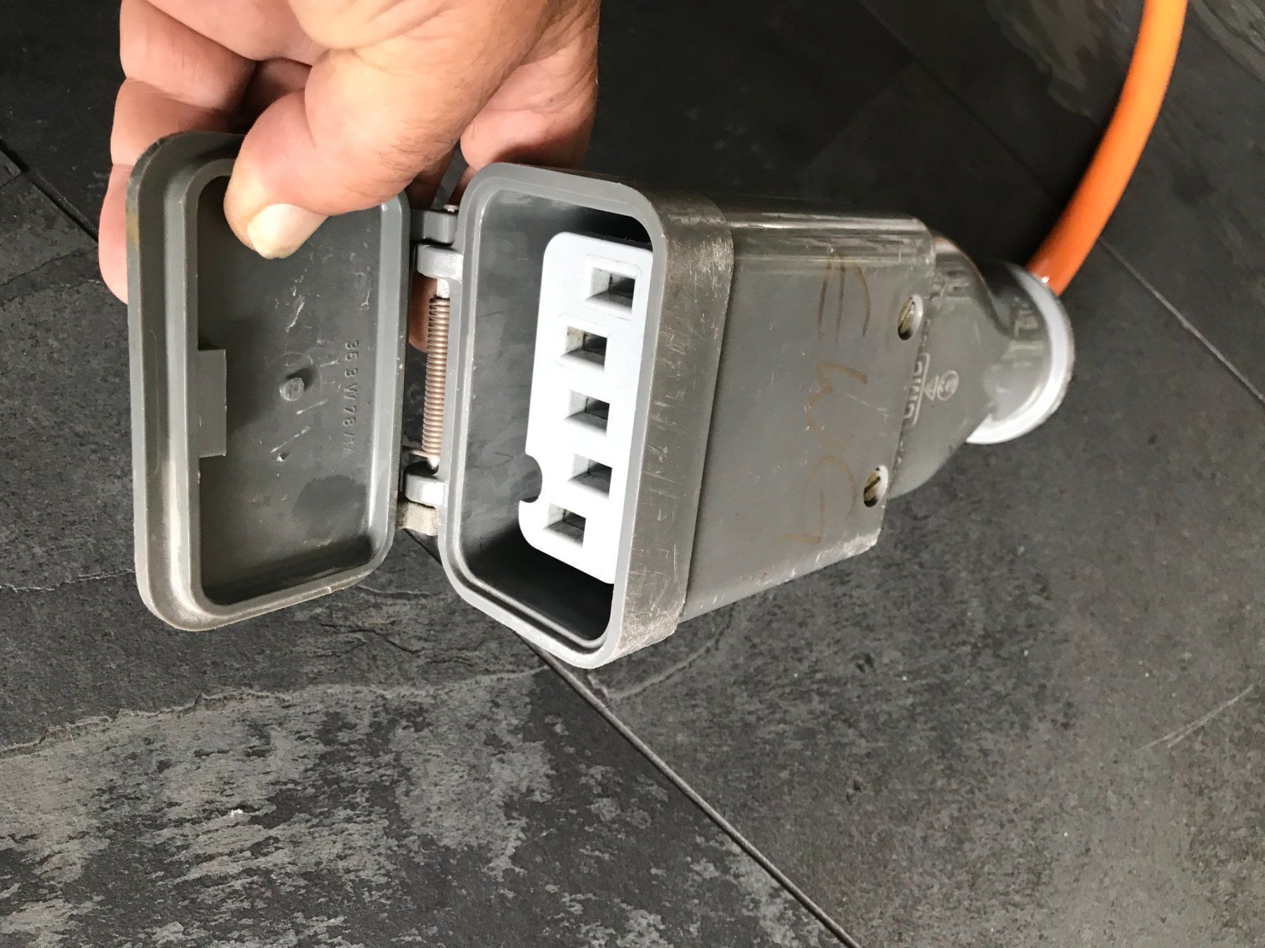 Cavi: Übergang Stecker CEE32/J40 5polig – Usato da Sevelen venduto da misteralfred 2