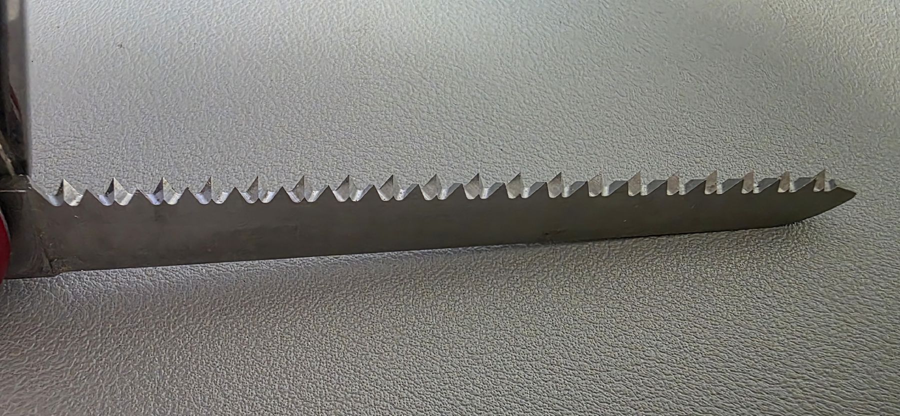 Victorinox Coltelli tascabile: Victorinox - Messer 8 Teilig, mit Säge – Usato da Niederuzwil venduto da 262305 3