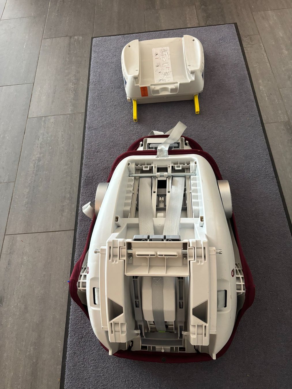 Seggiolini per auto: LETTAS Kindersitz Isofix bis 36Kg – Usato da Meilen venduto da Boosundara 1
