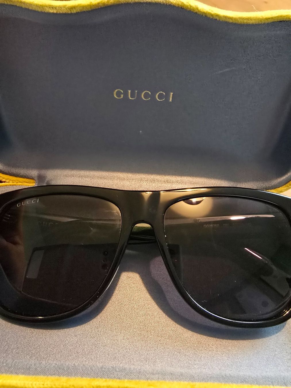 Gucci Occhiali & Lenti: Gucci Sonnenbrille Schwarz – Usato da Gommiswald venduto da foundandreloved 1