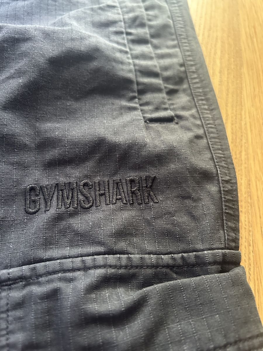 Gymshark Pantalons: Cargo gymshark taille L  – D'occasion à Vernier par Thomas_rcht 1
