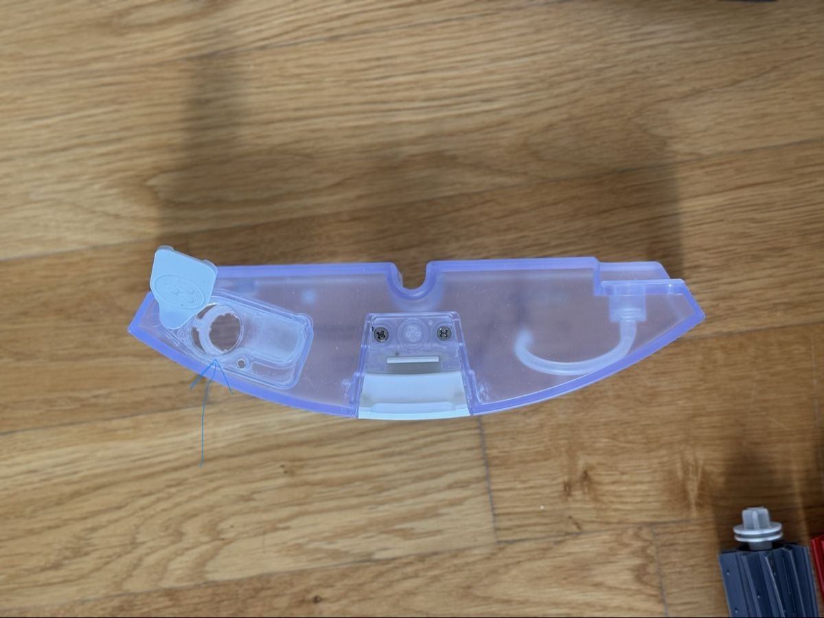 Roborock Aspirateurs & Accessoires: Roborock S8 – D'occasion à Basel par Nksells 8