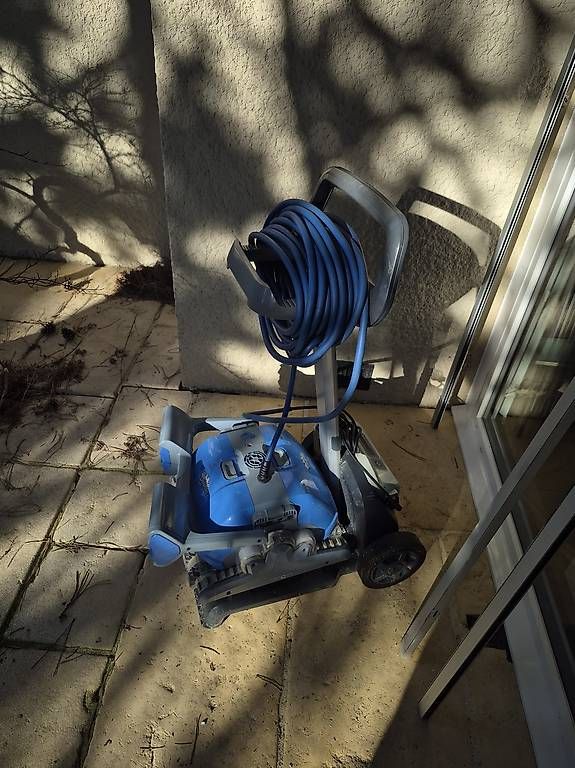Schwimmbad-Zubehör: Robot piscine power sluppy m400 – Gebraucht aus Nyon von yas_6958 1