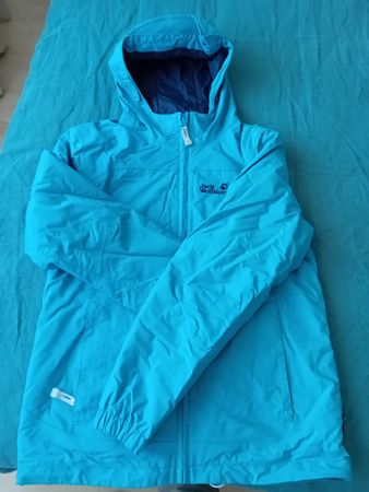 Jack Wolfskin Kinder-Winterjacke, leicht, Größe 152, Blau.