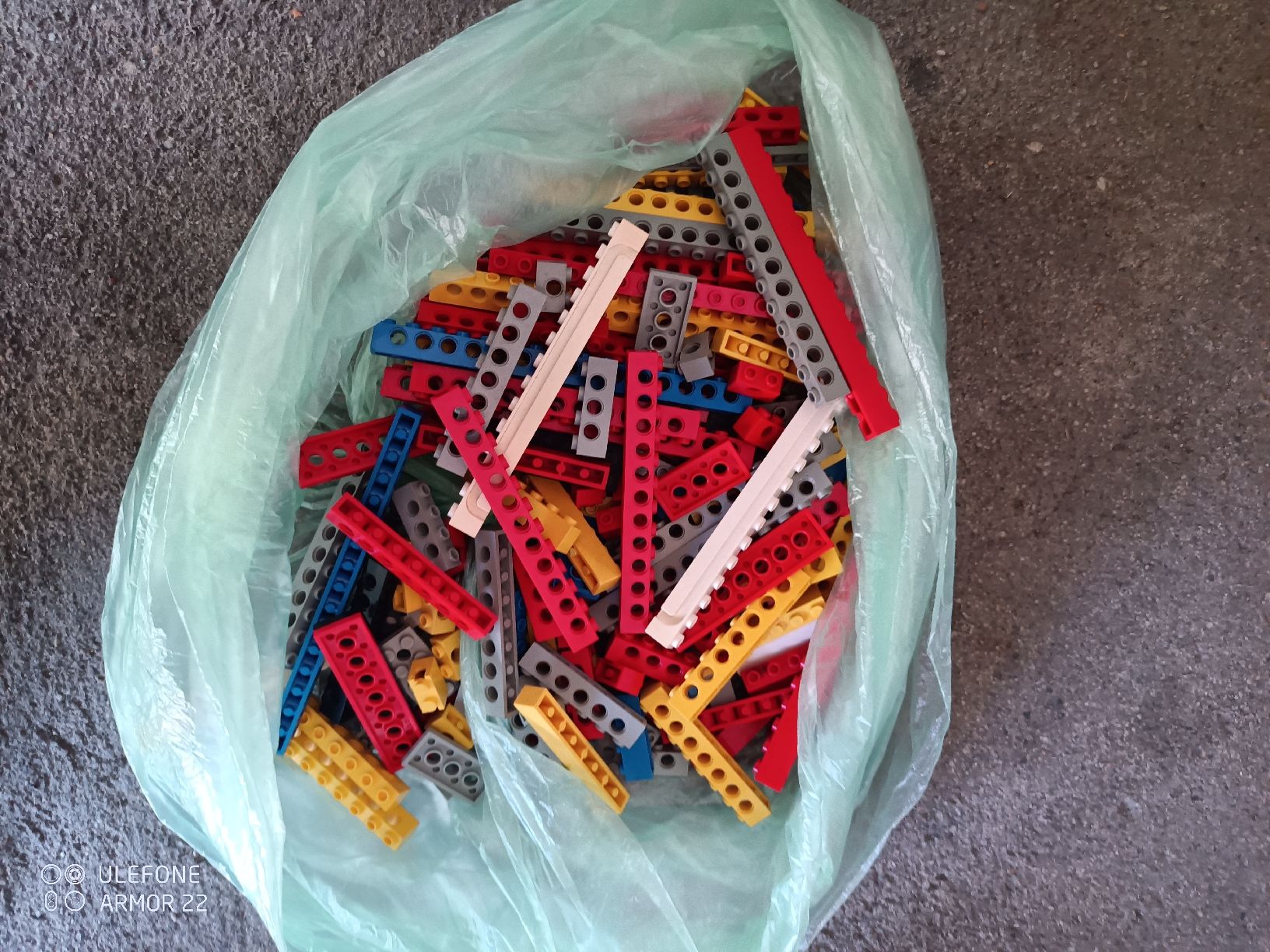 Lego Jouets: Lego – D'occasion à Naters par deb_9cmp 9