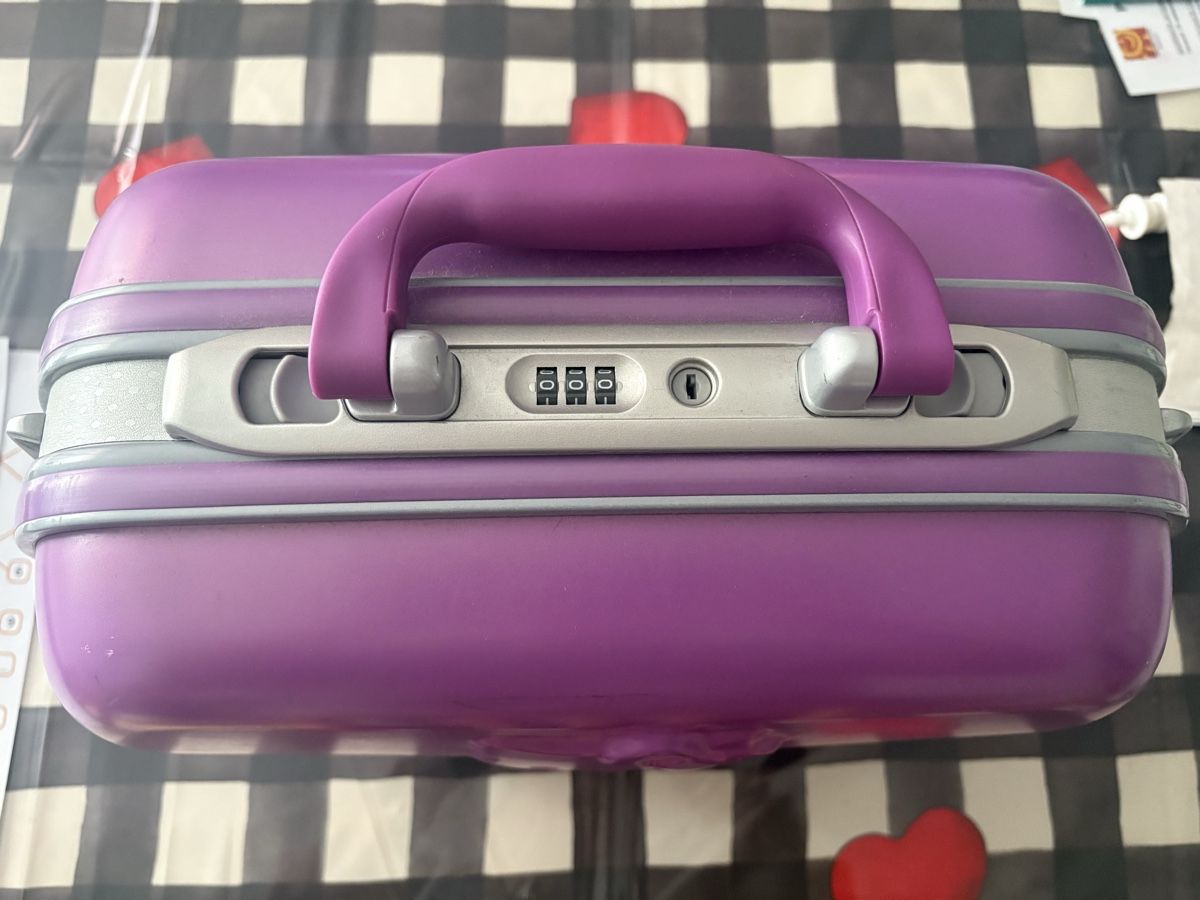 Hello Kitty Custodie per cosmetici: Beauty Case Hello Kitty – Usato da Novazzano venduto da jen_hx8j 2